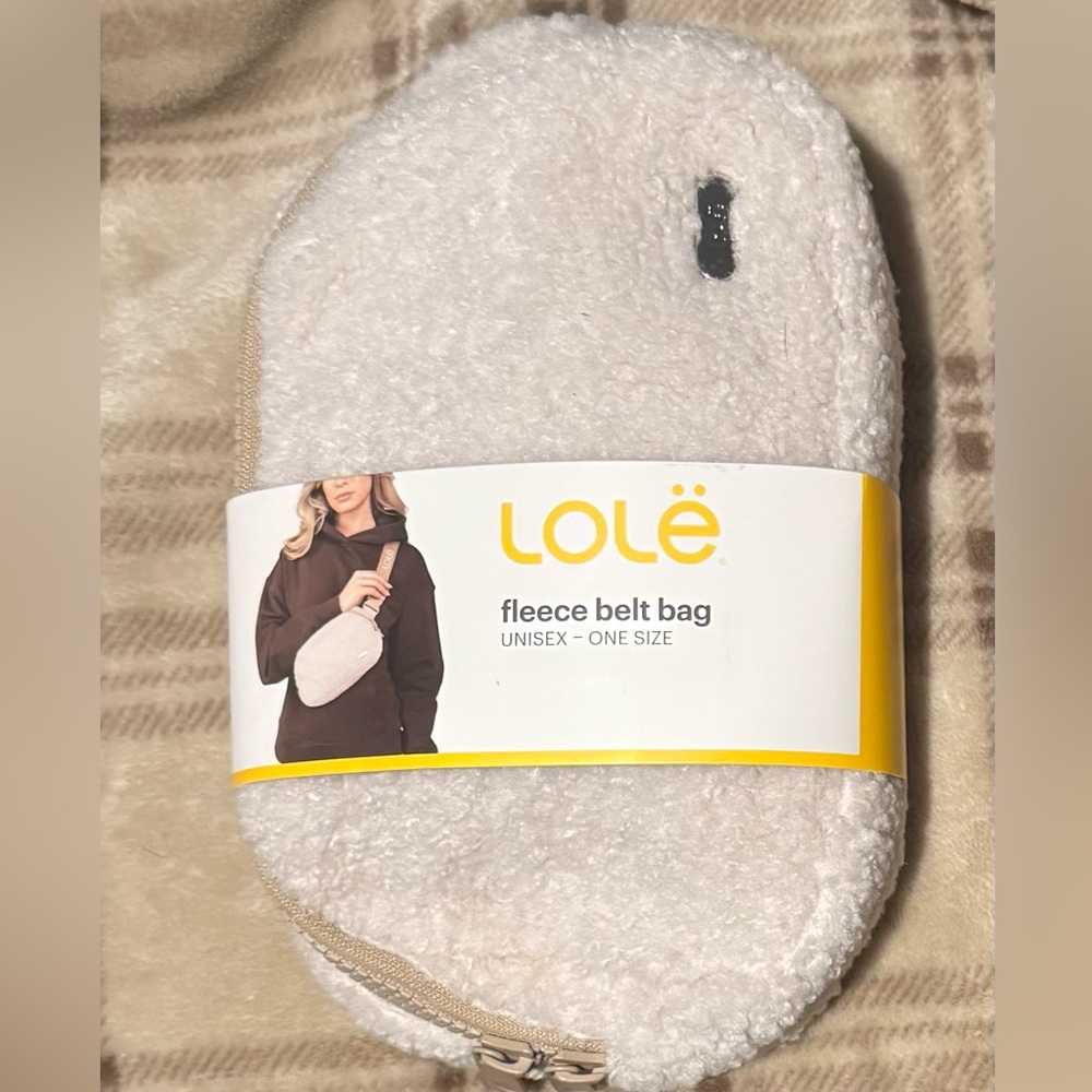 LOLE fleece belt bag
